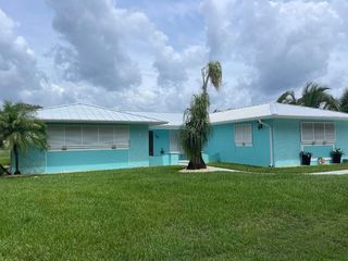 Foreclosed Home - 135 COUNTRY CLUB DR, 33469