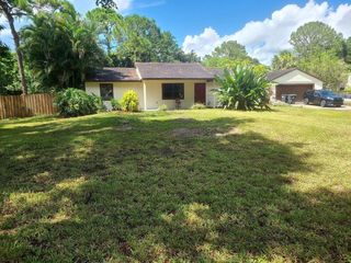 Foreclosed Home - 15201 87TH RD N, 33470