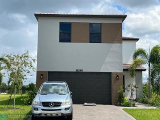 Foreclosed Home - List 101061200