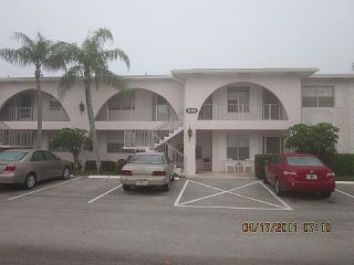 Foreclosed Home - 13702G VIA FLORA UNIT 6, 33484