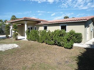 Foreclosed Home - 1155 SW 7TH ST, 33486