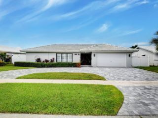 Foreclosed Home - 1270 SW 13TH DR, 33486