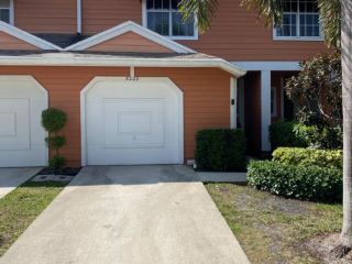 Foreclosed Home - 5222 SAPPHIRE VLY, 33486
