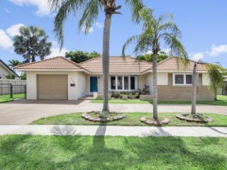 Foreclosed Home - 640 NW 16TH CT, 33486