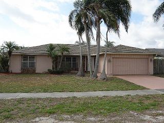 Foreclosed Home - 4234 WOODS END RD, 33487