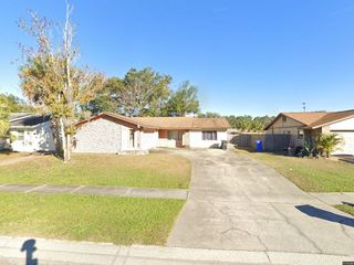 Foreclosed Home - 3621 COPPERTREE CIR, 33511