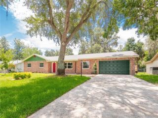 Foreclosed Home - 115 W ANGLEWOOD DR, 33511