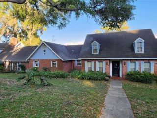 Foreclosed Home - 16600 SWEETWATER RD, 33523