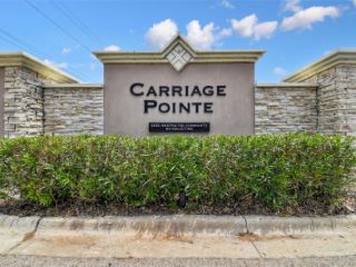 Foreclosed Home - 8010 CARRIAGE POINTE DR, 33534