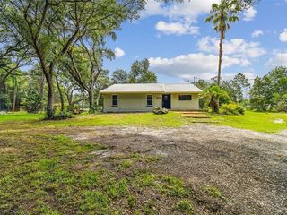 Foreclosed Home - 1424 CRYSTAL SPRINGS RD, 33540