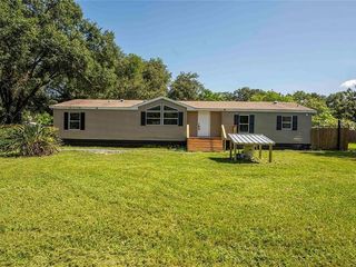 Foreclosed Home - 37909 AVALON DR, 33541