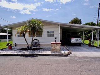 Foreclosed Home - 5217 JO ST, 33542