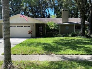 Foreclosed Home - 2327 TOWERY TRL, 33549