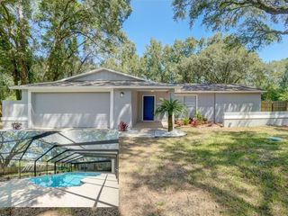 Foreclosed Home - 2212 ANDRE DR, 33549