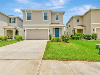 Foreclosed Home - 16200 SILENT SANDS LN, 33556