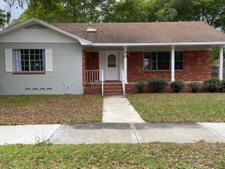 Foreclosed Home - 709 N WARNELL ST, 33563