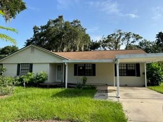Foreclosed Home - 2912 S PINEWAY DR, 33566