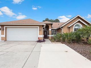 Foreclosed Home - 12412 DRIFTSTONE WAY, 33569