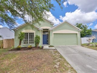 Foreclosed Home - 125 ISLAND WATER WAY, 33572