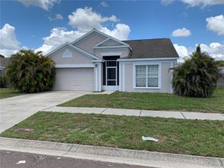 Foreclosed Home - 110 ISLAND WATER WAY, 33572