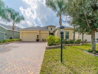 Foreclosed Home - 1535 EMERALD DUNES DR, 33573