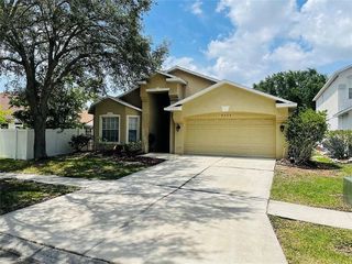 Foreclosed Home - 9304 BIANCA CT, 33578