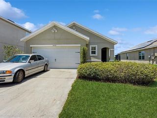 Foreclosed Home - 10526 WHISPERING HAMMOCK DR, 33578