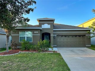 Foreclosed Home - 13407 GRAHAM YARDEN DR, 33579