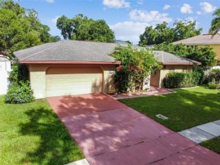 Foreclosed Home - 3112 APRICOT ST, 33584