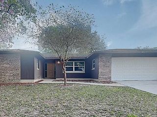 Foreclosed Home - 3103 CLOVEWOOD PL, 33584