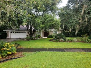 Foreclosed Home - 12201 COUNT PL, 33592