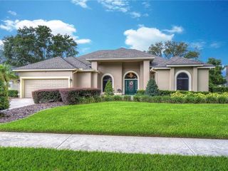 Foreclosed Home - 5112 ROLLING FAIRWAY DR, 33596