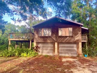 Foreclosed Home - 1106 OXBOW RD, 33598