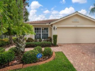 Foreclosed Home - 15762 CRYSTAL WATERS DR, 33598