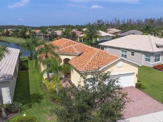 Foreclosed Home - 16240 CAPE CORAL DR, 33598