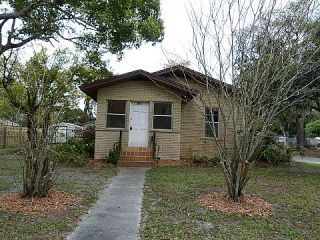 Foreclosed Home - 820 W WOODLAWN AVE, 33603