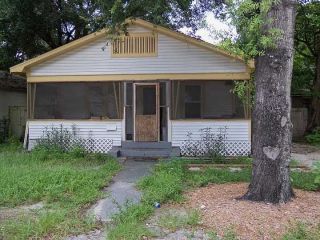 Foreclosed Home - 4216 N 13TH ST, 33603
