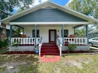 Foreclosed Home - 813 E FRIERSON AVE, 33603