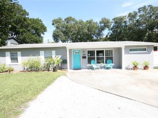 Foreclosed Home - 1707 W BEDINGFIELD DR, 33603