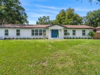 Foreclosed Home - 5454 N RIVER SHORE DR, 33603