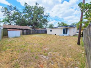 Foreclosed Home - 8413 N DEXTER AVE, 33604