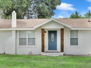 Foreclosed Home - 1004 E NORFOLK ST, 33604
