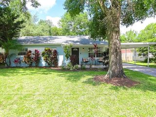 Foreclosed Home - 6803 N 10TH ST, 33604