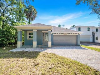 Foreclosed Home - 8705 N TAMPA ST, 33604