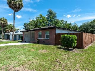 Foreclosed Home - 8301 N SEMMES ST, 33604