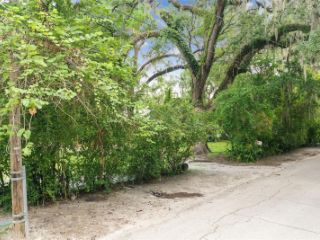 Foreclosed Home - 808 E HOLLYWOOD ST, 33604