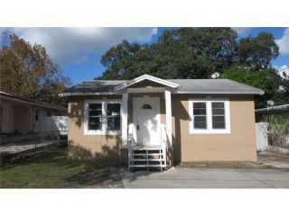 Foreclosed Home - 2213 W Woodlawn Ave, 33607