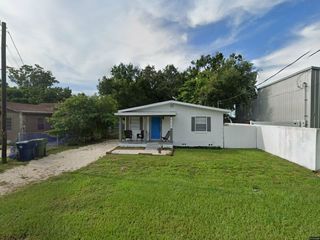 Foreclosed Home - 3630 W CHERRY ST, 33607
