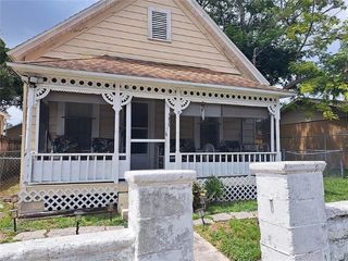 Foreclosed Home - 1936 W CHERRY ST, 33607