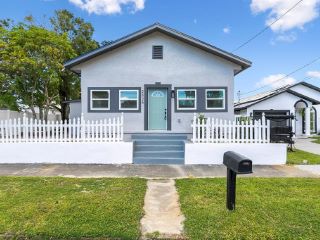 Foreclosed Home - 2525 W BEACH ST, 33607